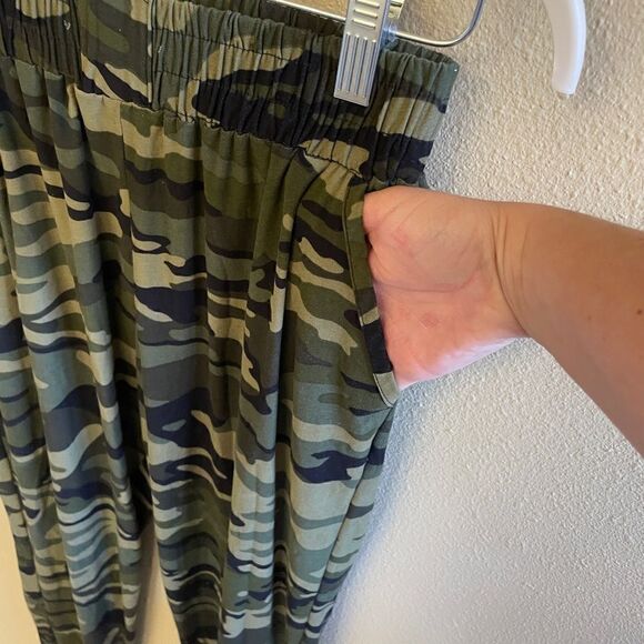 Softest joggers everrrrrrr sz L - Picture 3 of 4